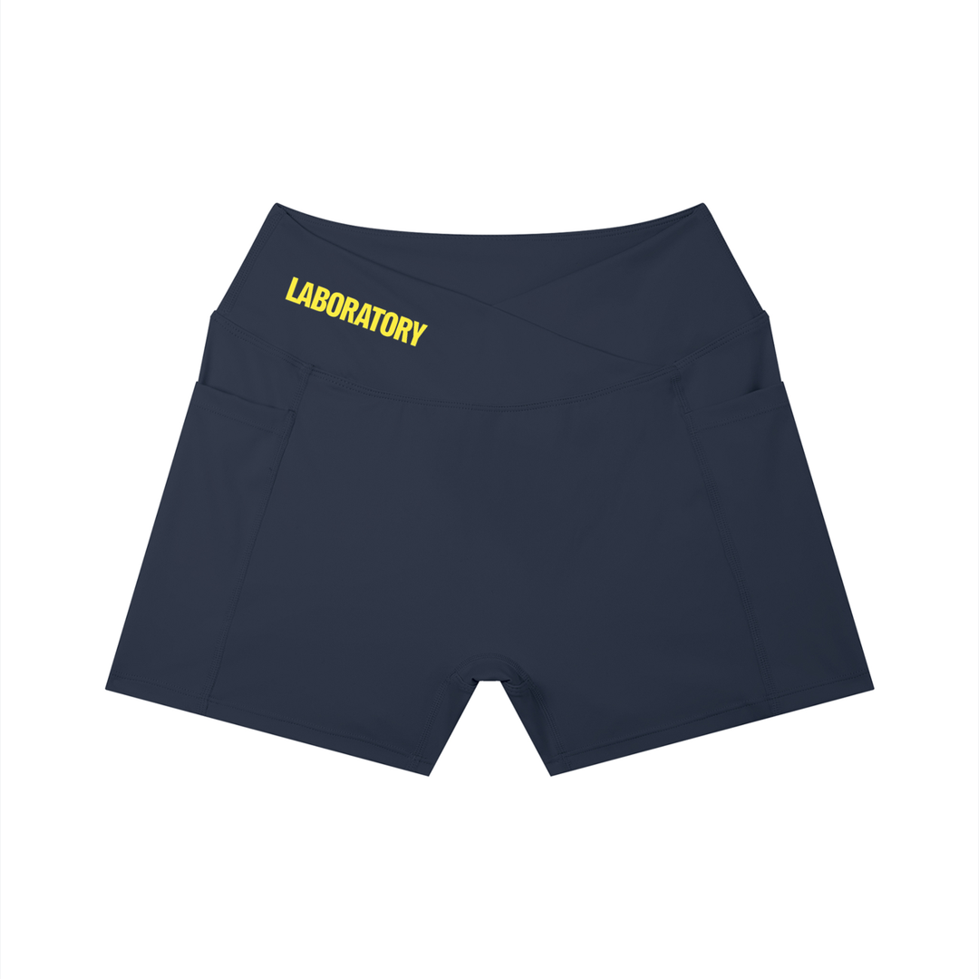 LABORATORY Women’s Pocket Yoga Shorts - GLD